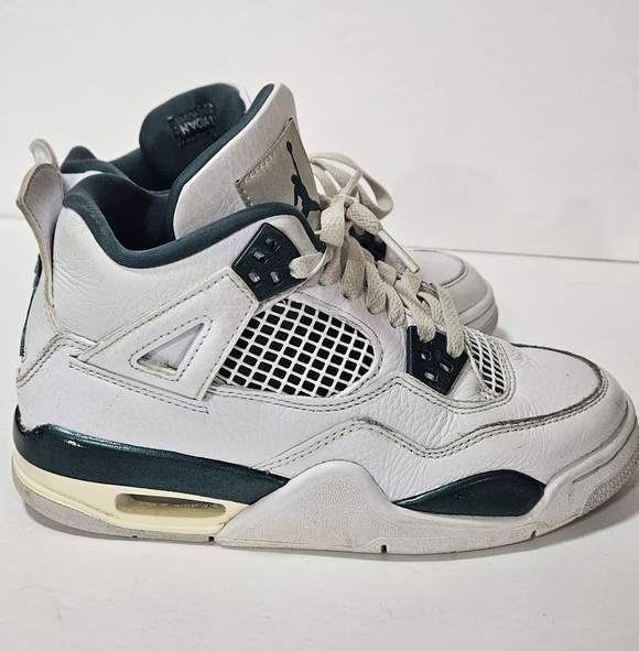Air Jordan 4  Size 3.5 - Picture 4 of 8